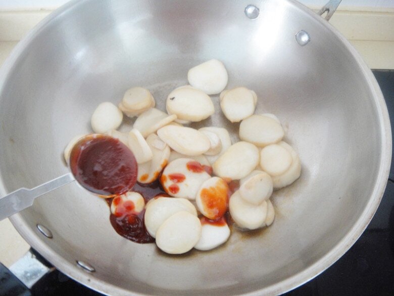 Loại rau duy nhất chứa vitamin D cứ tưởng xào mới ngon, đem sốt chua ngọt được món đậm đà, lạ miệng cực trôi cơm - 6