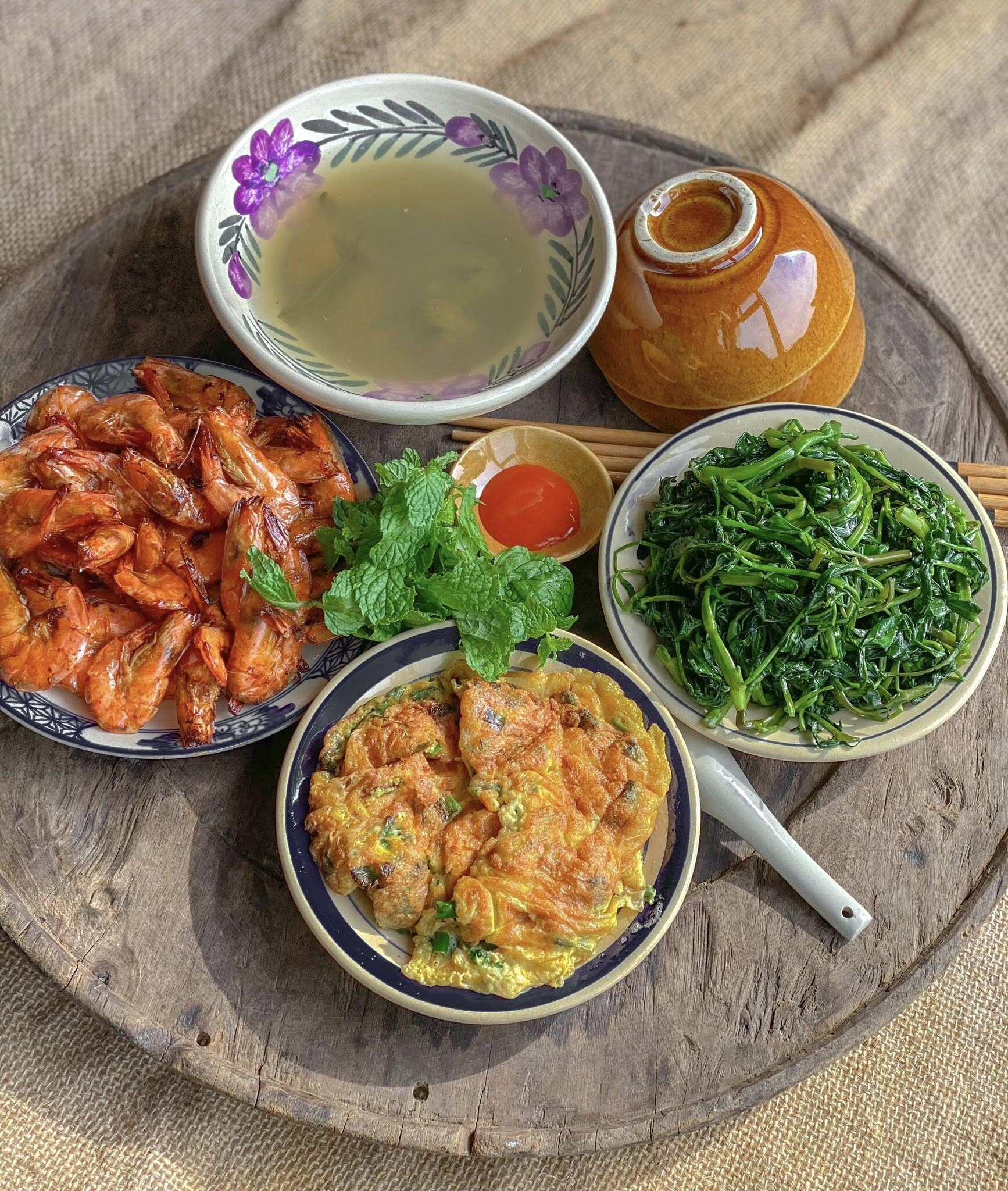 Mẹ 2 con mê nấu ăn, khoe loạt cơm nhà ngon miệng, dễ nấu nhưng cách bày biện cực gây chú ý - 4