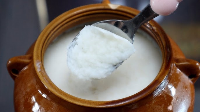 Rán mỡ lợn đừng cho luôn vào chảo, thêm bước nữa mỡ vừa trắng lại thơm lừng, để lâu không hỏng - 1