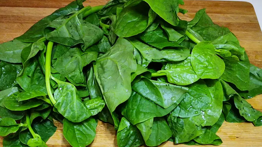 Rau này nuôi dưỡng dạ dày, làm chắc xương, cải thiện thị lực, canxi gấp 3 lần trứng ăn nhiều mùa hè cực tốt, đừng bỏ lỡ! - 1