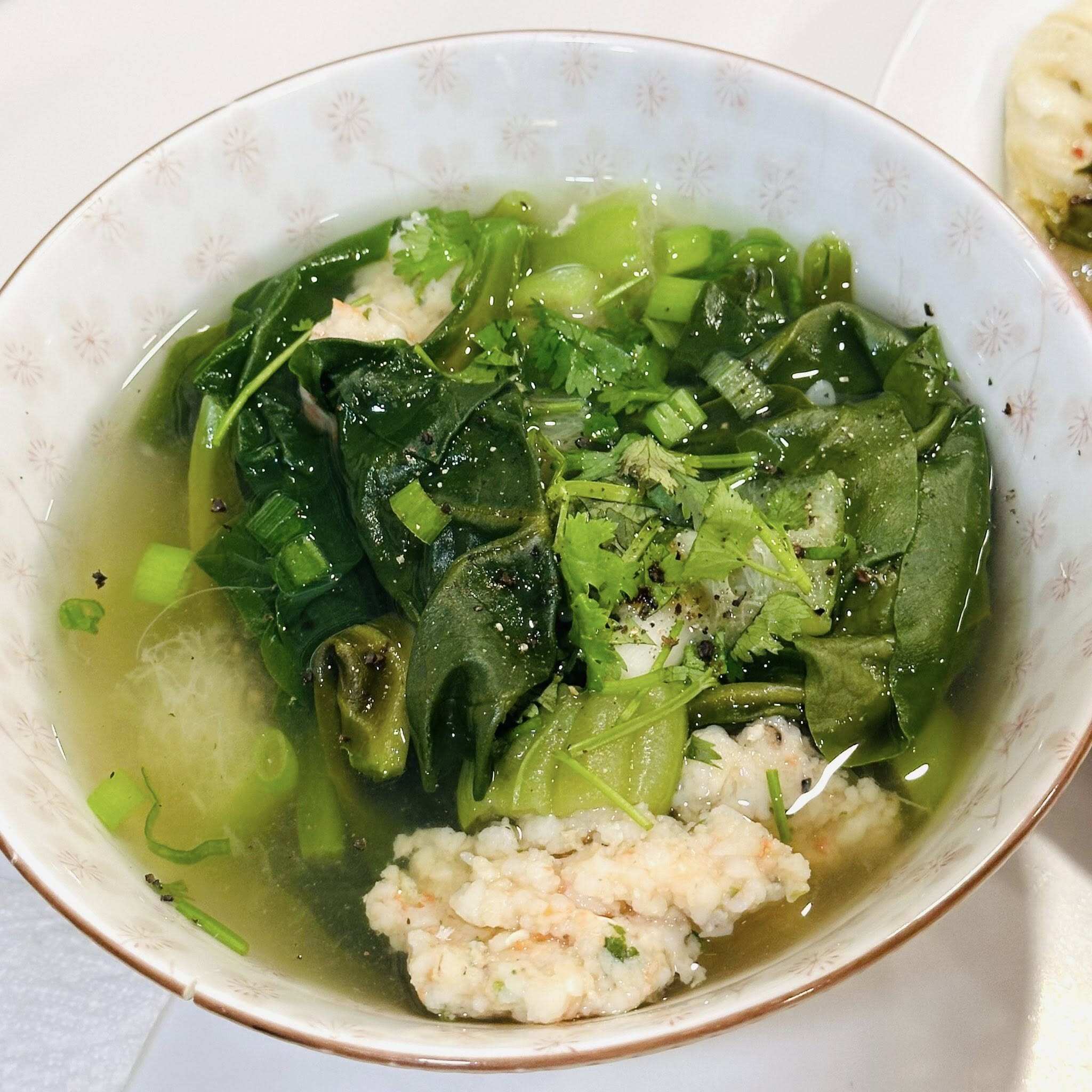&#34;Chị đẹp&#34; lấy chồng giàu ở Mỹ trên sân khấu nóng bỏng hết cỡ, hóa ra ngoài đời là vợ đảm khéo nấu ăn - 5