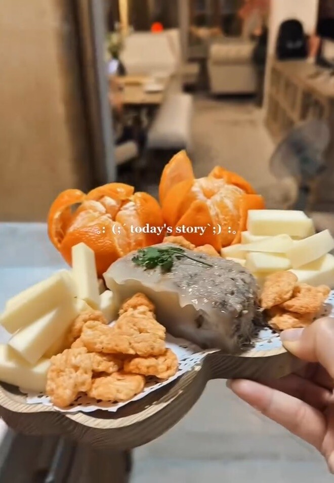 Đại gia Đức An chu đáo từ trong bếp đến bàn ăn thế này, bảo sao Phan Như Thảo ngày càng viên mãn, hạnh phúc - 2