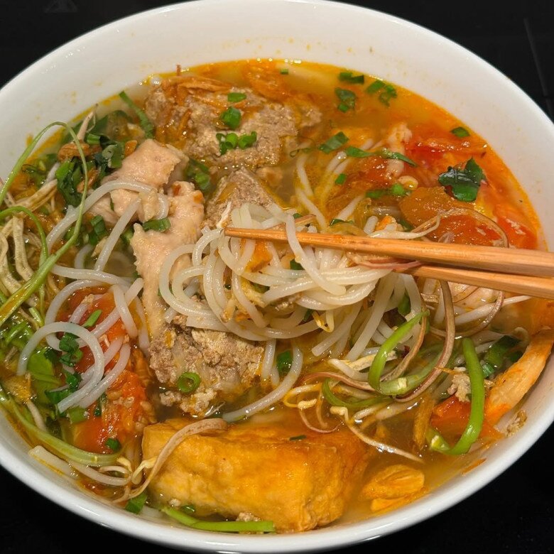 Nàng dâu nghìn tỷ Tăng Thanh Hà khoe nấu món đặc sản trứ danh, nhiều người hâm mộ liền xin công thức - 7