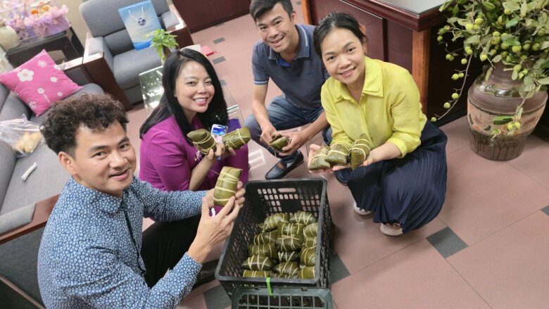 NSND Xuân Bắc đói bụng lúc nửa đêm, chỉ có nồi mắm dân dã với cơm nguội cũng thấy mọi thứ &#34;lung linh&#34; - 10