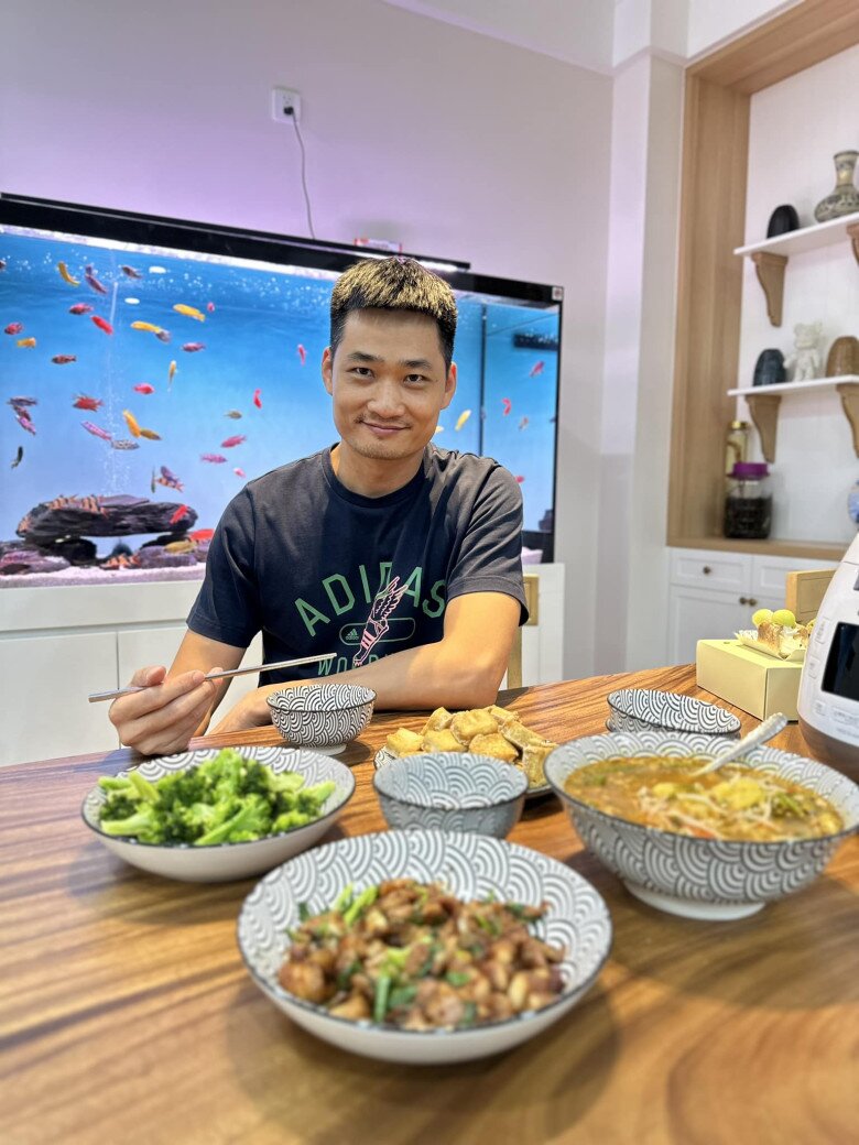 Nữ diễn viên nổi tiếng VTV là công an tham gia A80, được gọi là &#34;Khối cà muối&#34; vì chuyên muối cà chiều chồng - 6