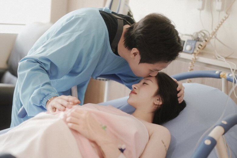 4 người đẹp Việt vừa đón &#34;rắn con&#34;: Ái nữ Xuân Hinh được chồng mạnh tay chi tiền, hot girl Sài thành sinh 1 tháng mới công khai - 13