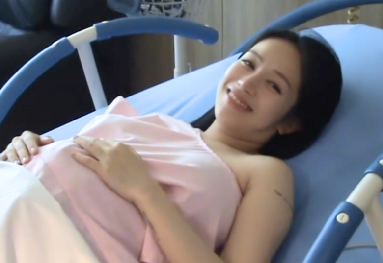 Hot girl Sài thành ra máu sắp đẻ vẫn bình tĩnh nối mi, úp mở kế hoạch bầu con thứ 5 với chồng thiếu gia - 4