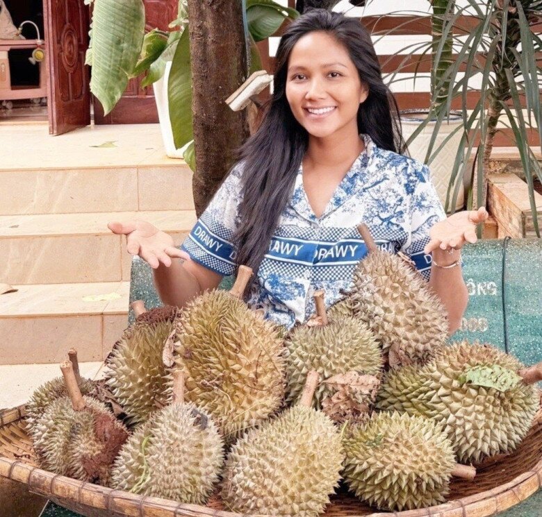 Bà bầu H’Hen Niê về quê được mẹ chăm khéo, em bé phát triển vượt chuẩn sau 3 tuần ăn cơm nấu từ nguyên liệu có sẵn ở nhà - 2
