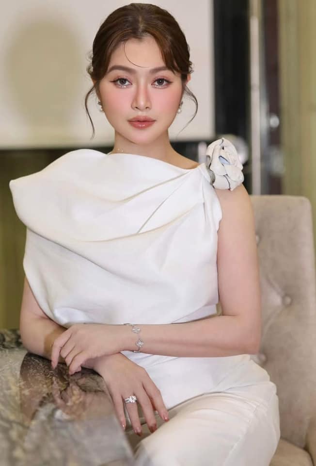 Diễn viên Thanh Trúc kể nỗi lo về dáng sau khi sinh con, quyết dành 1 năm để độ lại body ngon như thời son rỗi - 5