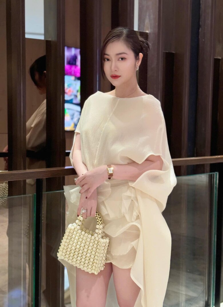 Diễn viên Thanh Trúc kể nỗi lo về dáng sau khi sinh con, quyết dành 1 năm để độ lại body ngon như thời son rỗi - 6