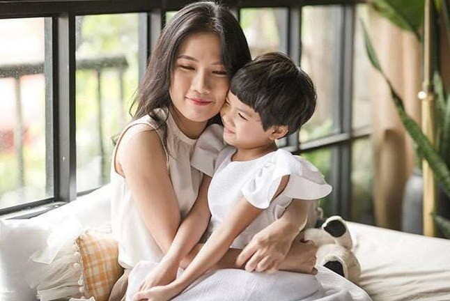 Diễn viên &#34;Ải trần gian&#34; mang bầu với chồng thứ 2, xưa ở biệt thự 1000m2 giờ bế bụng chuyển ra nhà trọ đơn sơ - 4