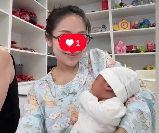 Mẹ 4 con Vbiz được rước dâu bằng xe 80 tỷ: Sau 4 lần sinh đều mặc ấm, nằm than, nhan sắc hiện tại đẹp ngỡ ngàng - 4