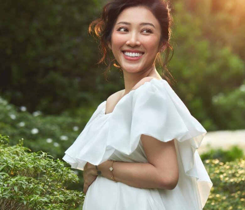 “Nàng thơ” của Noo Phước Thịnh vừa hạ sinh con gái thứ 2, hứng từng giọt sữa vàng cho con sau 24 tiếng đau đẻ - 5
