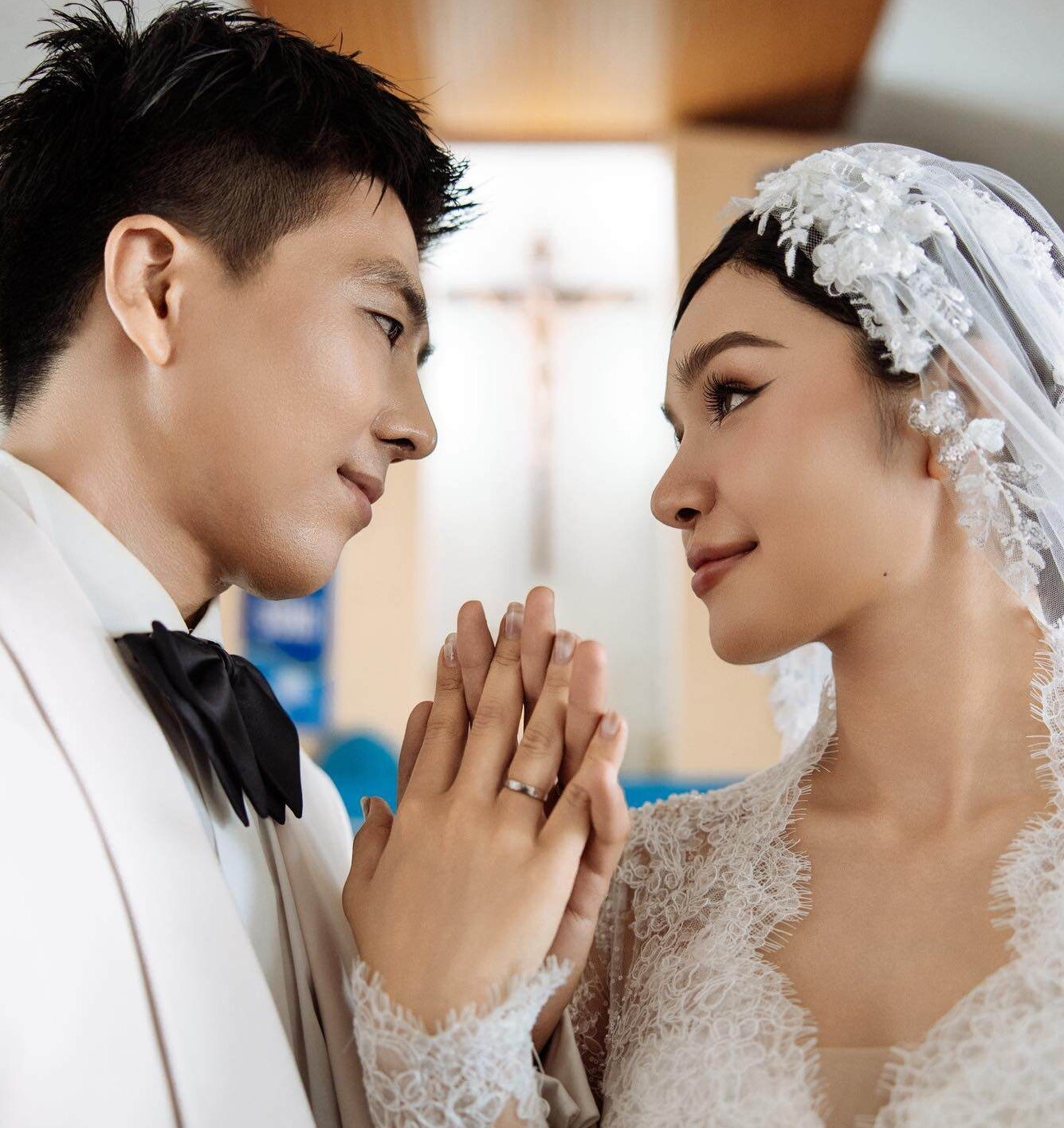 Xin vía H&#39;Hen Niê, &#34;chân dài&#34; Hà Nội vỡ oà thông báo mang bầu - 5