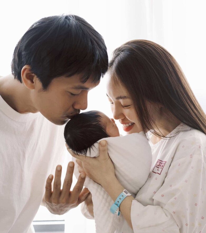 Nữ ca sĩ rời showbiz đẻ 2 con với diễn viên Quang Tuấn, U40 diện đồ tắm đẹp mướt mắt, xin &#34;buông tha&#34; 1 chuyện sau sinh - 4