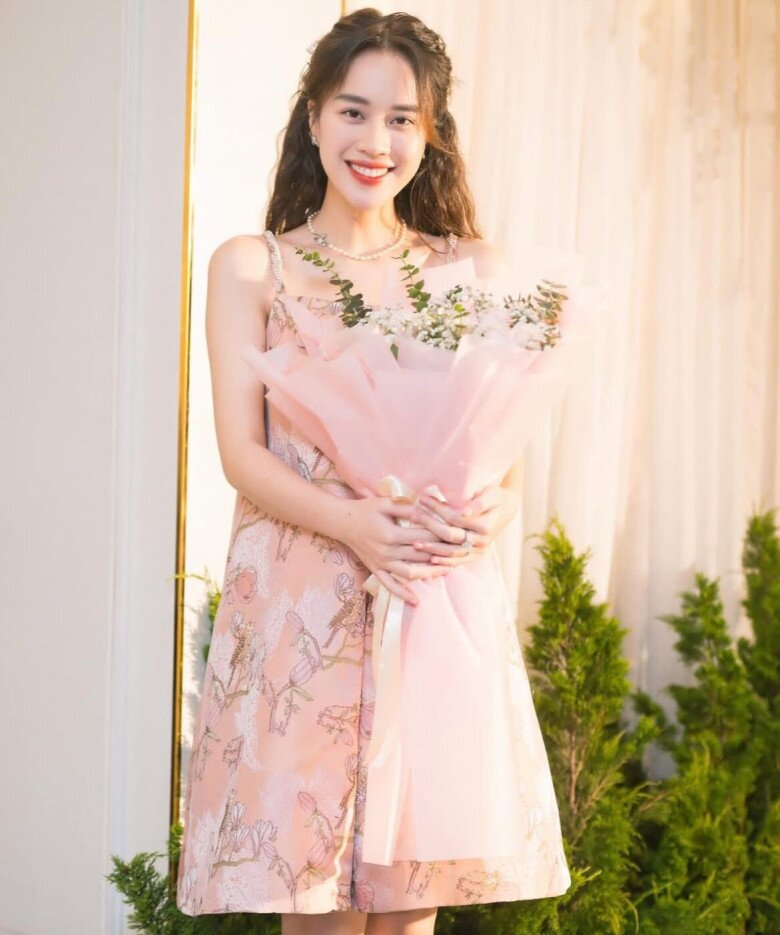 MC trẻ xinh nhất nhì VTV vượt cạn lần 2 thức trắng đêm vì đau, bị góp ý &#34;khoe của&#34; khi liên tục làm điều này khi mang bầu - 8