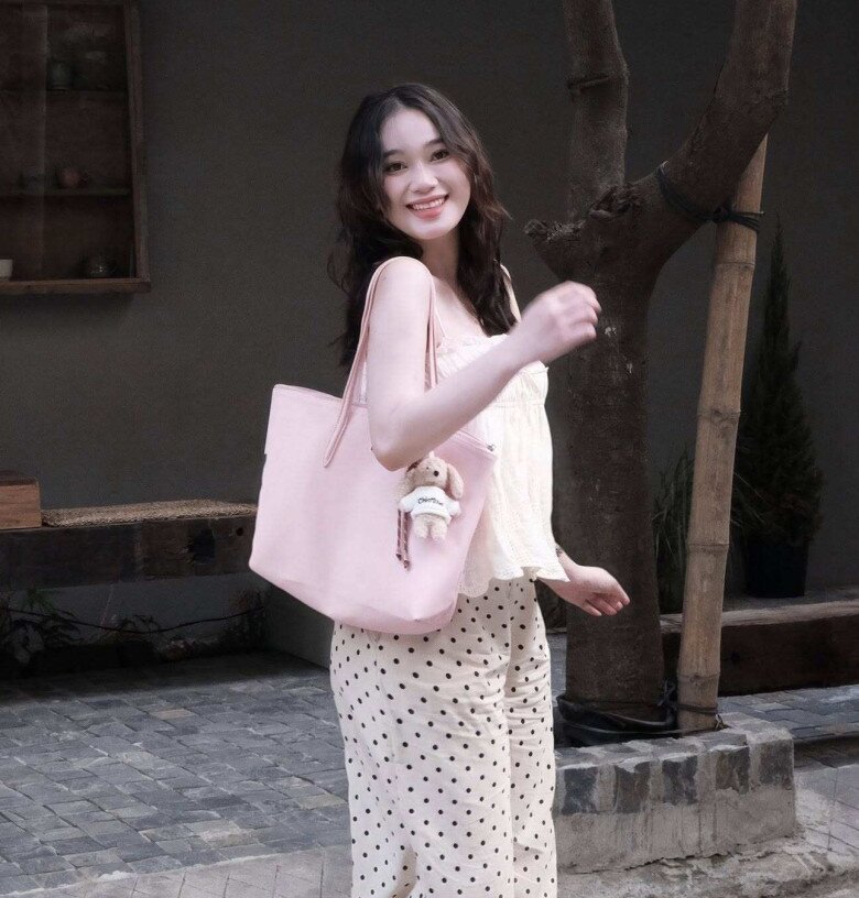 Sau khi yêu lại người cũ và đón quý tử, bà xã Hồ Văn Cường khoe dáng cực phẩm hậu sinh nở - 5