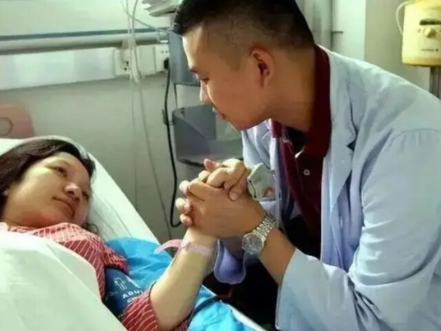 Sản phụ trẻ bị chồng tác động vật lý ngay trên bàn đẻ khiến cả phòng sinh im bặt, cái kết khiến dân tình hả dạ - 3