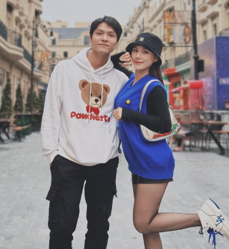 &#34;Thiên thần má lúm&#34; VTV mang bầu rạn tung toé giờ lột xác đẹp phát hờn, sau ly hôn hạnh phúc bên bố đơn thân là mỹ nam nhà đài - 11