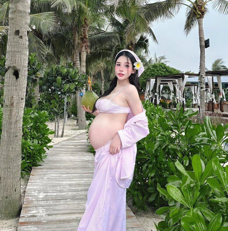 Vợ hot girl sắp đẻ, nam thần VTV chuẩn bị 1 xe tải đầy ắp đồ dùng cho mẹ và bé, chồng Ngô Thanh Vân nay đã có đối thủ - 4
