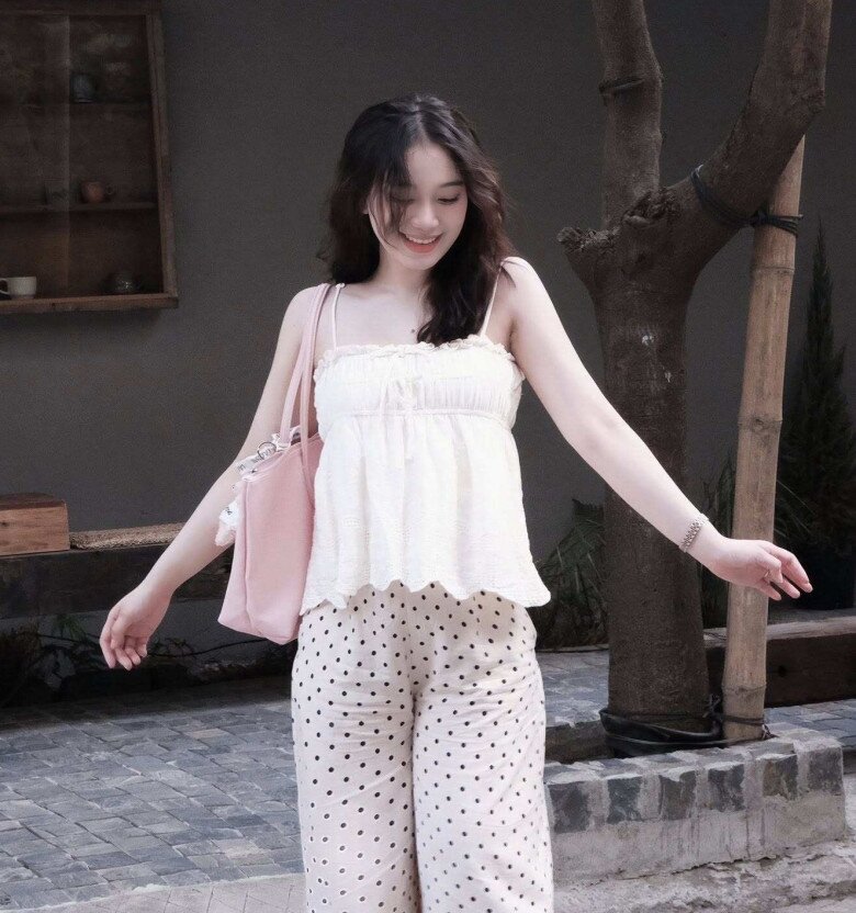 Sau khi yêu lại người cũ và đón quý tử, bà xã Hồ Văn Cường khoe dáng cực phẩm hậu sinh nở - 6