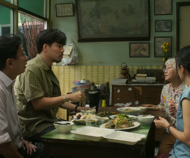 Cho con trai và con rể mỗi đứa 1,8 tỷ mua nhà, thái độ của chúng hoàn toàn khác khi tôi nhập viện - 1