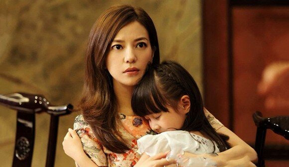 Đến nhà chồng cũ thăm con gái, thấy mẹ kế gắp chân gà cho con, tôi trao hết tài sản cho cô ấy - 3
