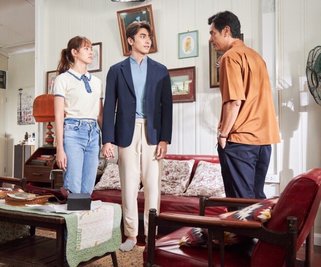 Đến tặng quà sinh nhật mẹ chồng cũ sau 1 năm ly hôn, vừa đẩy cửa bước vào, tôi quyết tái hôn - 1
