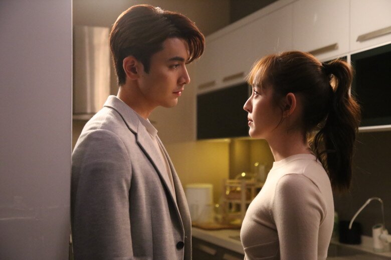 Ly hôn 8 năm, tôi ghé thăm nhà vợ cũ lúc đi công tác rồi sững sờ khi cánh cửa mở ra - 3
