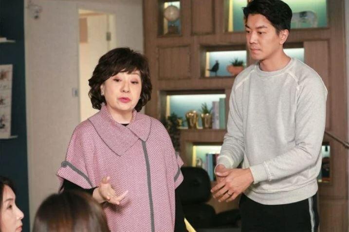 Mừng sinh nhật cháu trai 1 tuổi, tôi chuyển cho con dâu 200 triệu rồi nhận vỏn vẹn về 3 từ - 3