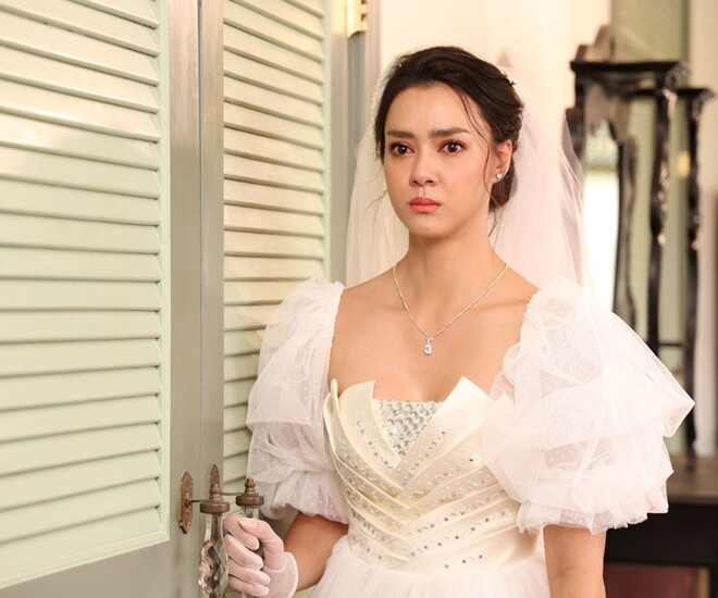 Tái hôn với tình trẻ kém 8 tuổi, chồng cũ tặng một món quà khiến hôn nhân của tôi đầy nước mắt - 1