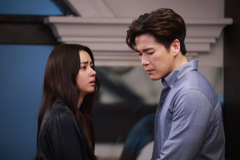 Tôi cưới bạn thân của vợ cũ, ngày con trai chào đời, vợ cũ gửi một tin nhắn khiến tôi bàng hoàng - 2