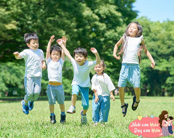 Bác sĩ: Bố mẹ bảo bọc quá mức là đang làm hao mòn sức khỏe của con - 6