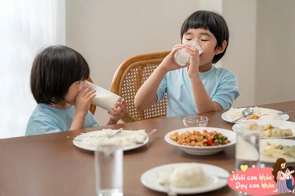 &#34;Ép&#34; con cao lớn vào mùa hè: Bố mẹ chỉ cần tuân thủ nguyên tắc này, trẻ tăng nhanh 8-10cm mỗi năm - 5