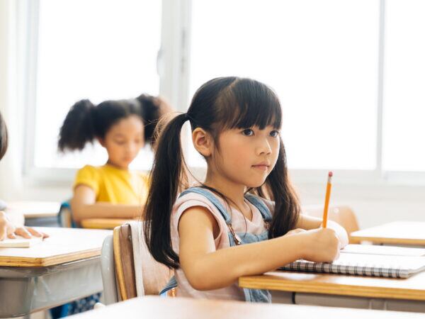 99% trẻ học giỏi vào đầu năm học nếu được dạy 3 kỹ năng này - 3