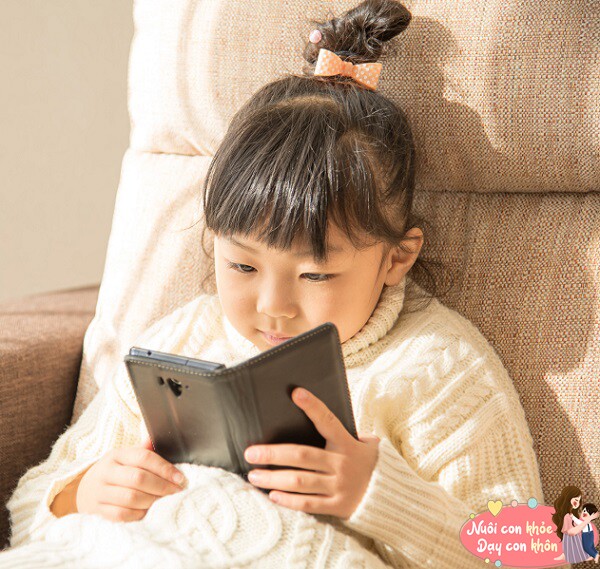 Trẻ xinh đẹp lúc nhỏ nhưng &#34;vỡ nét&#34; khi lớn lên: Bác sĩ nói bố mẹ đã nuôi dạy sai cách - 5