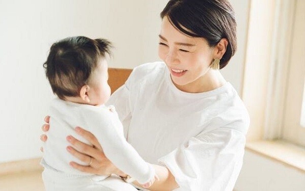 Không hề mê tín: Trẻ sơ sinh khóc khi gặp người lạ ẩn chứa 2 lý do, me nên biết để chăm con nhàn hơn - 5