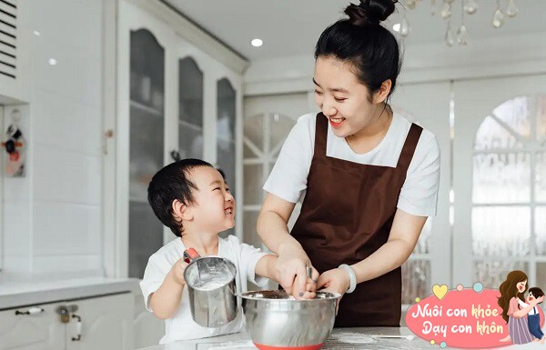 Trong gia đình, nhìn vẻ ngoài của con sẽ biết ngay người mẹ có hạnh phúc hay không - 5