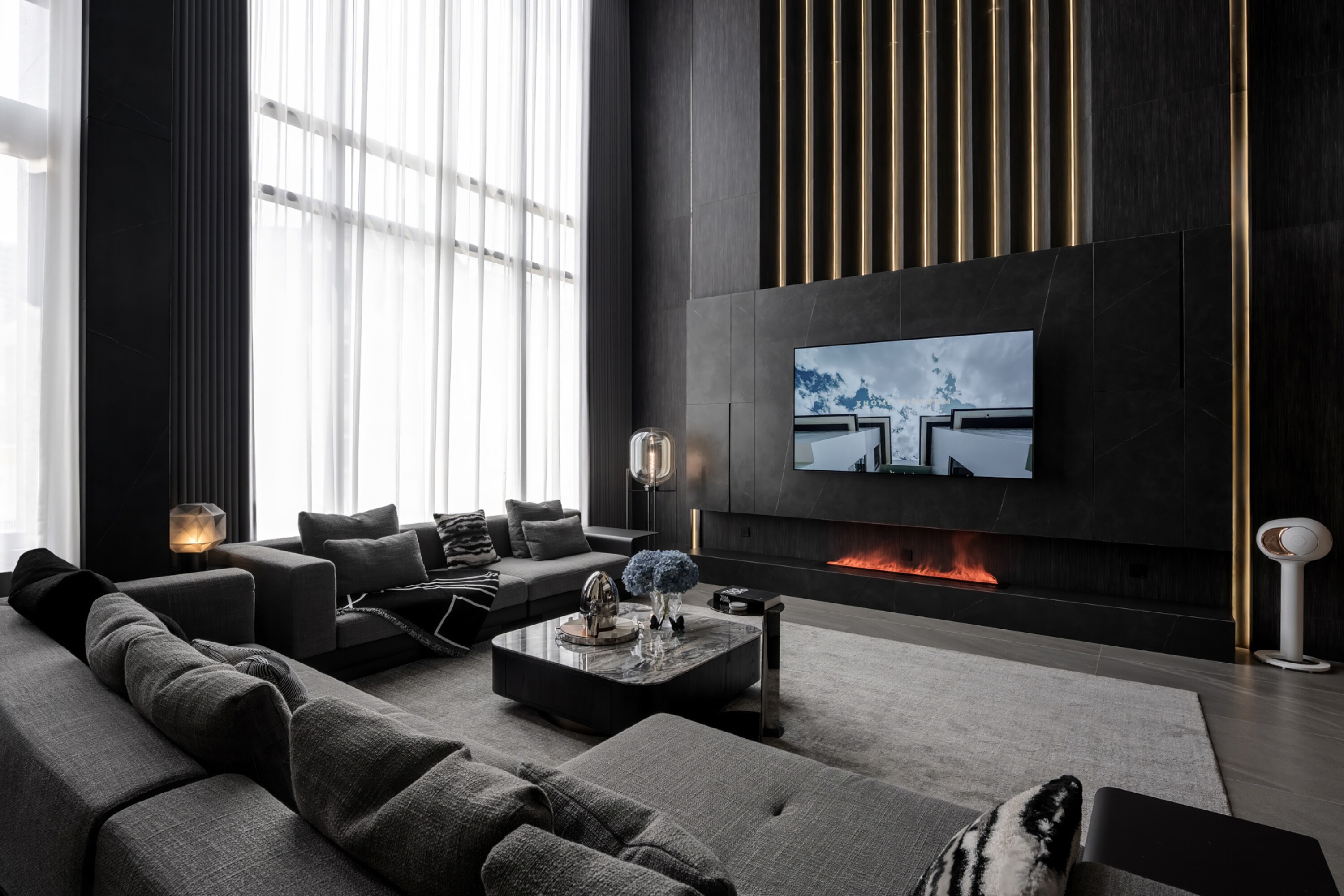 Chàng trai 9X Hưng Yên chi 16 tỷ xây nhà 6 tầng “gây sốt” cõi mạng, căn penthouse đẹp sang tựa Châu Âu thu nhỏ - 3