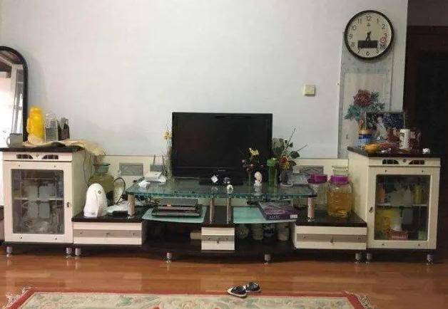 Dù giàu có đến đâu cũng không nên đặt 4 món đồ này cạnh tivi, nếu không sẽ gặp xui rủi, ảnh hưởng sức khoẻ - 2