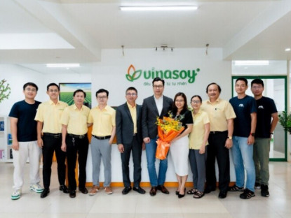 Thông tin doanh nghiệp - Vinasoy tiên phong ứng dụng AI chấm hình trưng bày sản phẩm cùng Renova Cloud Việt Nam