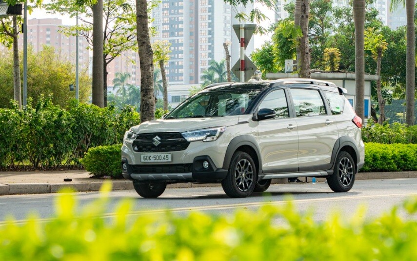 Loạt xe động cơ lai hybrid giảm giá mạnh, cạnh tranh xe điện - 3