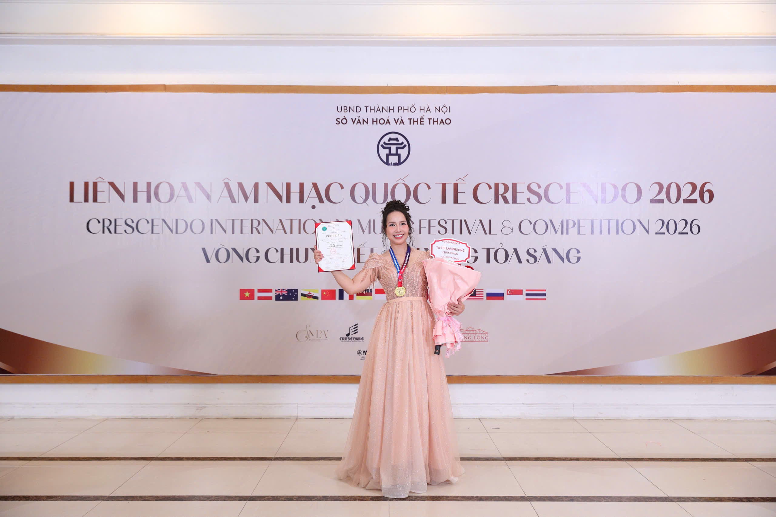 Nguyễn Hoàng Tịnh Uyên giành Giải Vàng tại Liên hoan Âm nhạc Quốc tế Crescendo 2026 - 2