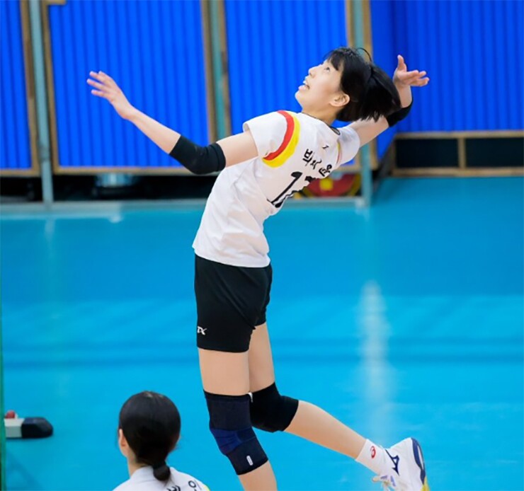 Dàn chân dài U18 Việt Nam đấu sao trẻ Hàn Quốc cao 1m93 tại giải bóng chuyền châu Á - 1