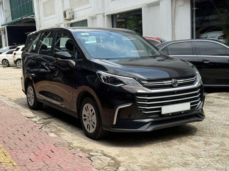 Thêm xe MPV giảm giá mạnh cạnh tranh VinFast Limo Green - 1