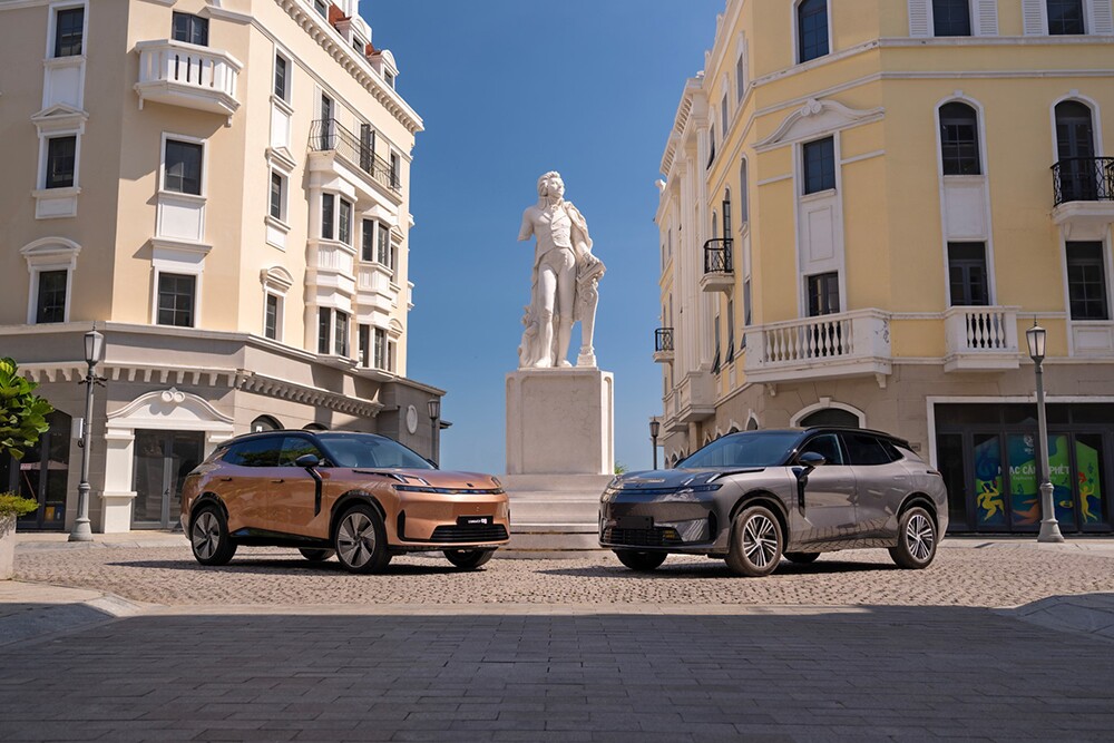 Bộ đôi công nghệ hybrid trên dòng SUV của Lynk & Co - 1