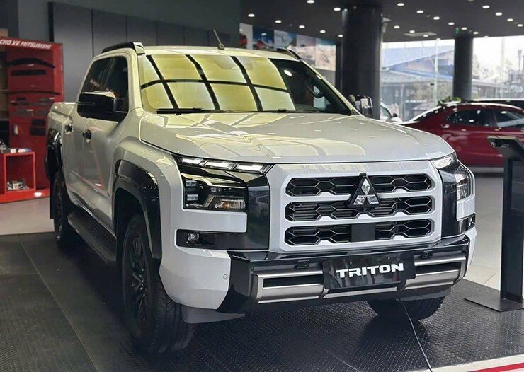 Loạt xe Mitsubishi giảm giá để tăng sức cạnh tranh tại Việt Nam - 3