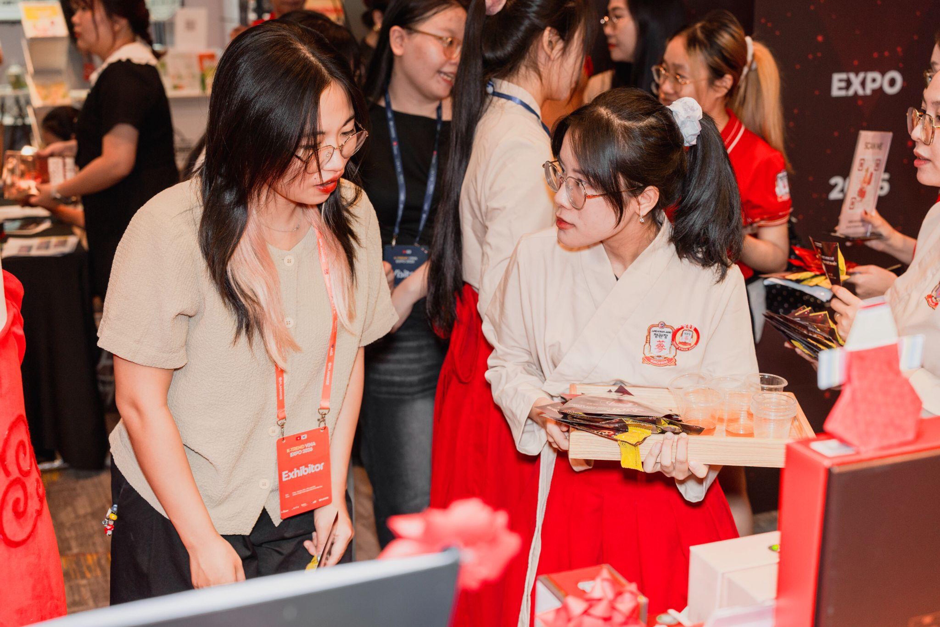 Hồng âm KGC Jung Kwan Jang Thu hút sự quan tâm tại K-Trend Vina Expo 2026 - 1