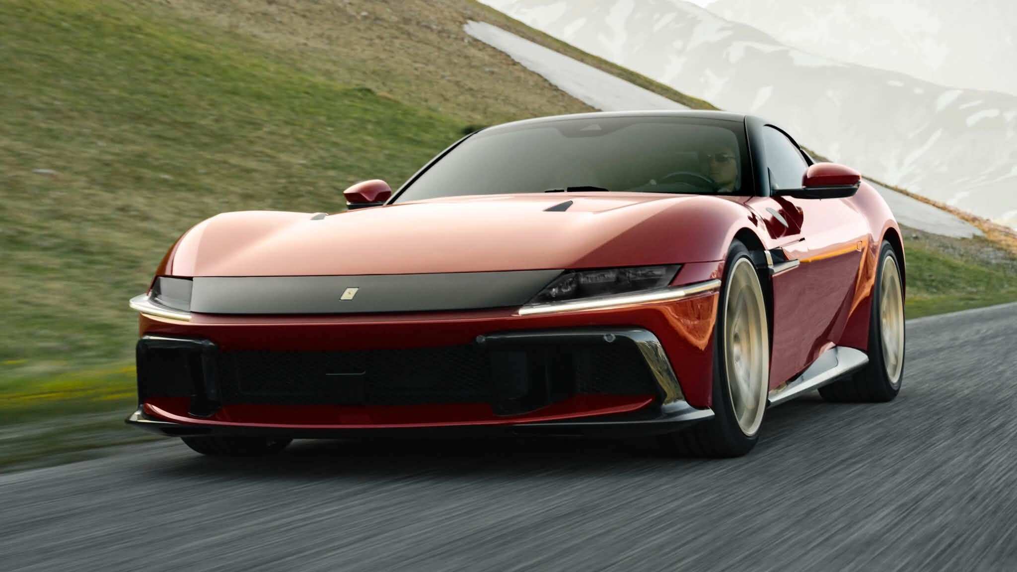 Ferrari 12Cilindri trang bị số sàn ra mắt toàn cầu - 1
