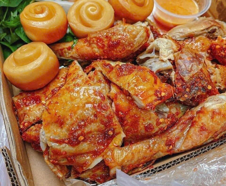Gợi ý “mồi ngon” càng ăn càng cuốn cho những đêm thức khuya xem bóng đá - 1